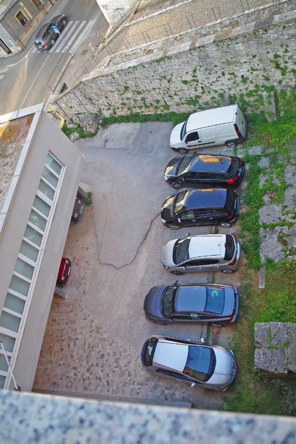 Lola App In City Center, 4+1 Pax PUY Exterior foto