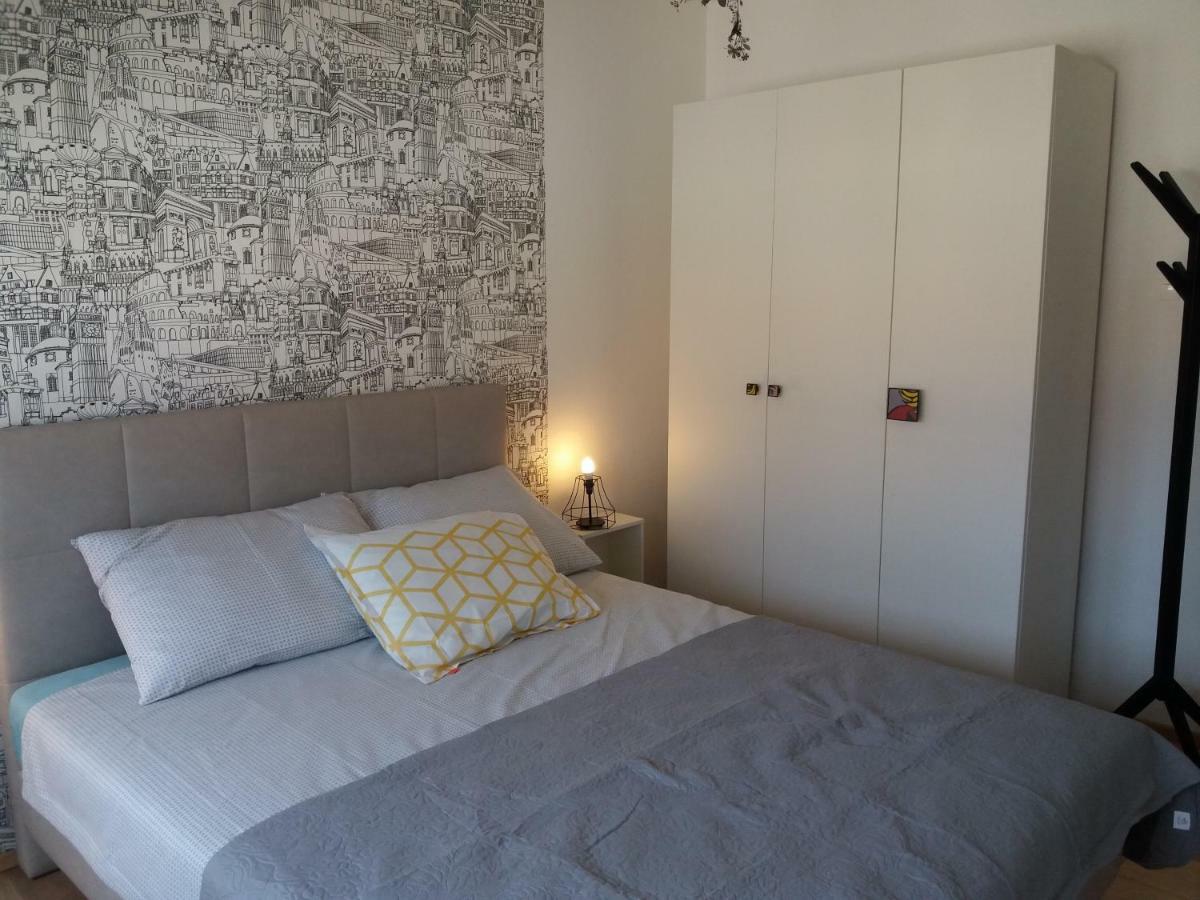 Lola App In City Center, 4+1 Pax PUY Exterior foto