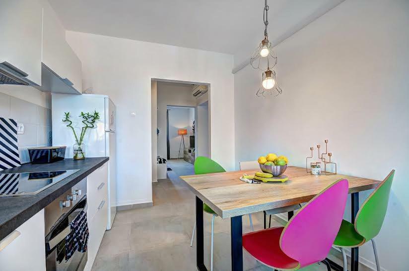 Lola App In City Center, 4+1 Pax PUY Exterior foto
